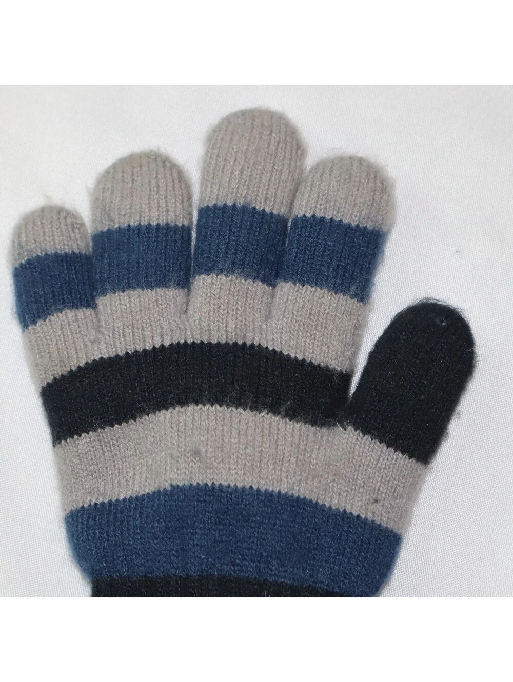 Boys Striped Knit Gloves Size Small Gray Blue Black
